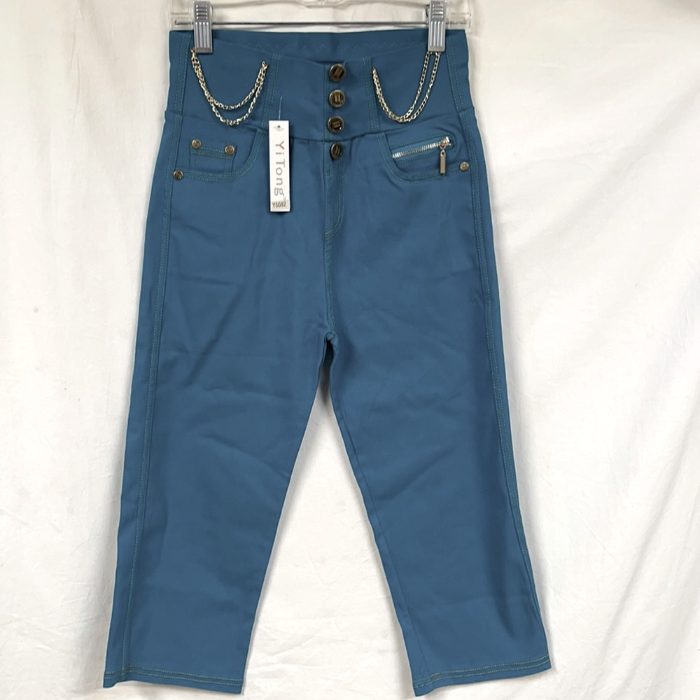 Girls short pants